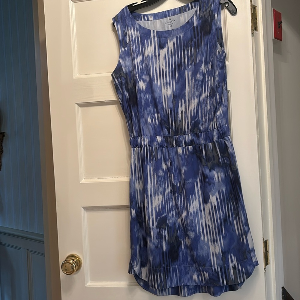 Athleta Wailia Astra Dress Size 4 Woman's Blue‎ Gray White Sleeveless Sheath